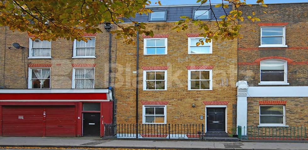 			UNDER OFFER!, 1 Bedroom, 1 bath, 1 reception Flat			 Chalton Street, CAMDEN